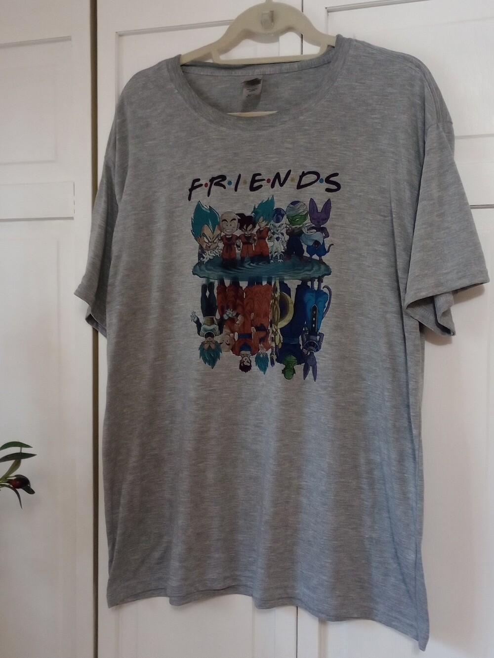 Gildan gray graphic Dragon Ball T-shirt Size XL